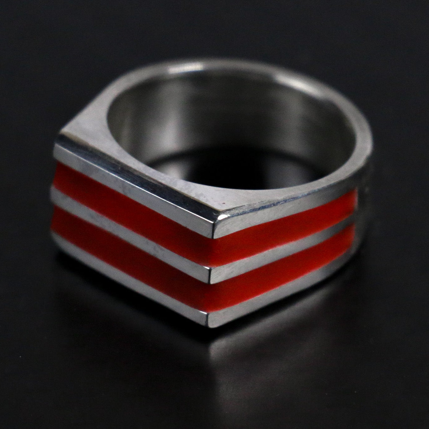その他 Ring of Red 2 Band Super Lume Signet - Silver – Runerefinery