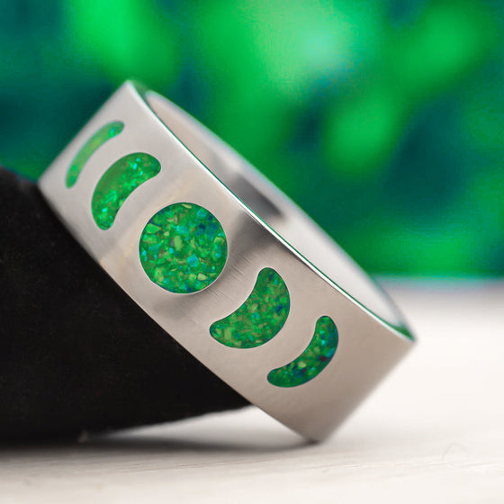 Moon Phase - Emerald