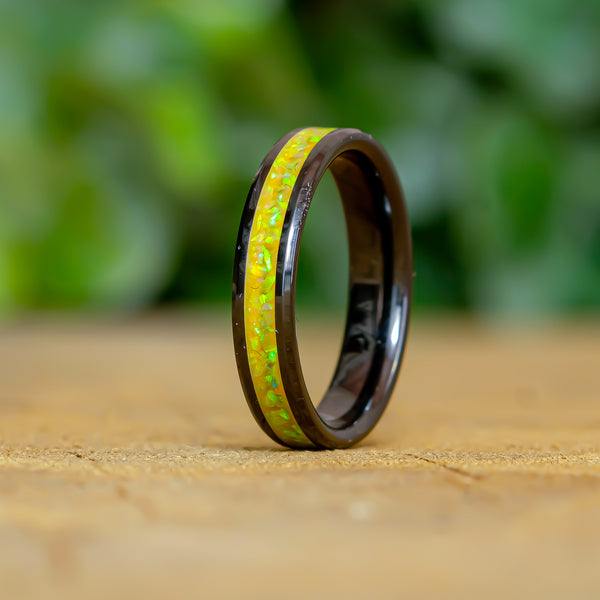 Lemon Lime - Black Ceramic 4mm Ring - Size 7