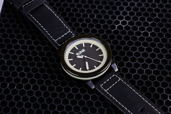 Quartz Ultra Glow Emerald Carbon Fiber Watch