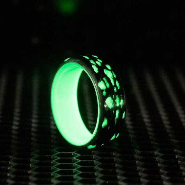 Quantum Portal - green alien carbon with green glow liner