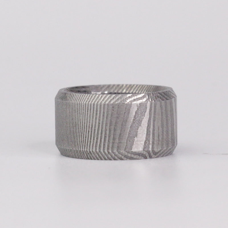 Etched Damascus Steel Broad Band - Size 9.5
