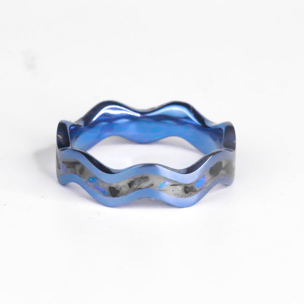The Wave with Megalodon Tooth - Size 10.5