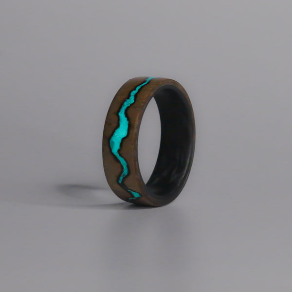 Aqua Walnut Voltage Ring On Forged Carbon - Size 9