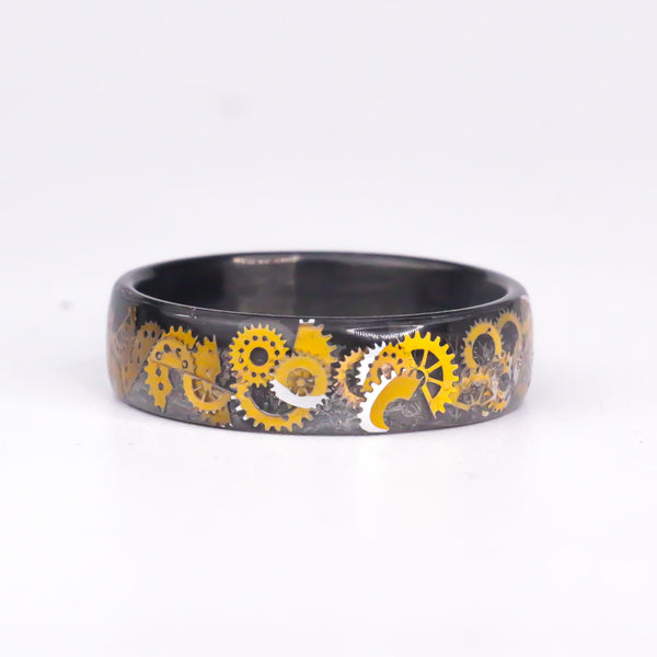 The Gear Ring on Carbon Fiber - size 13.75