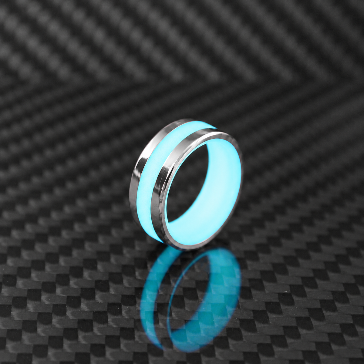 Apollo Lume Silver ring in aqua glow, daylight